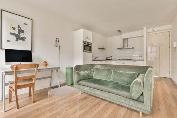 Medium property photo - Tweede Jan van der Heijdenstraat 89C, 1074 XS Amsterdam